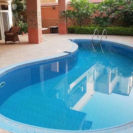 Hidden Gem With Pool Access In New Cairo Lejlighed Eksteriør billede